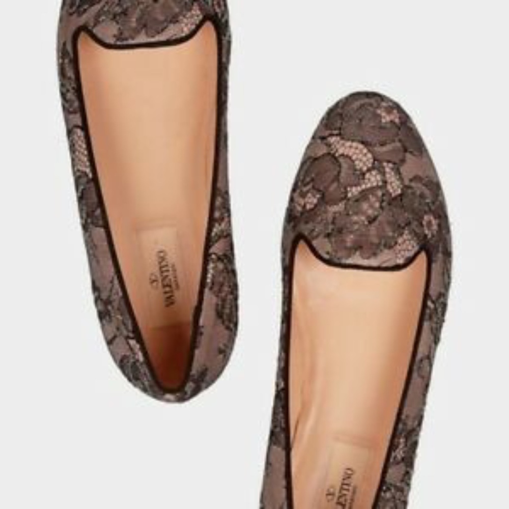 Valentino Caviar-Crystal Lace Smoking Slipper size